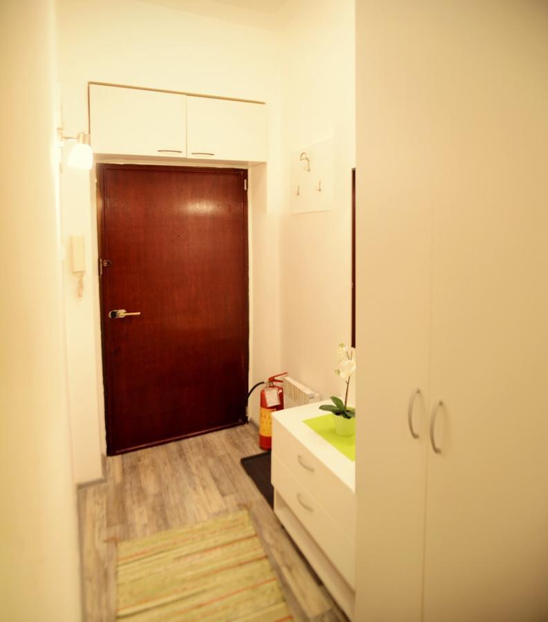 Kate Apartment Belgrad Exteriör bild